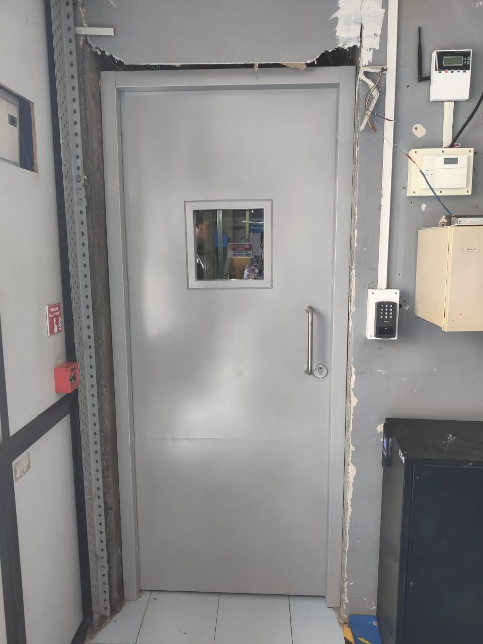 Clean Room Doors