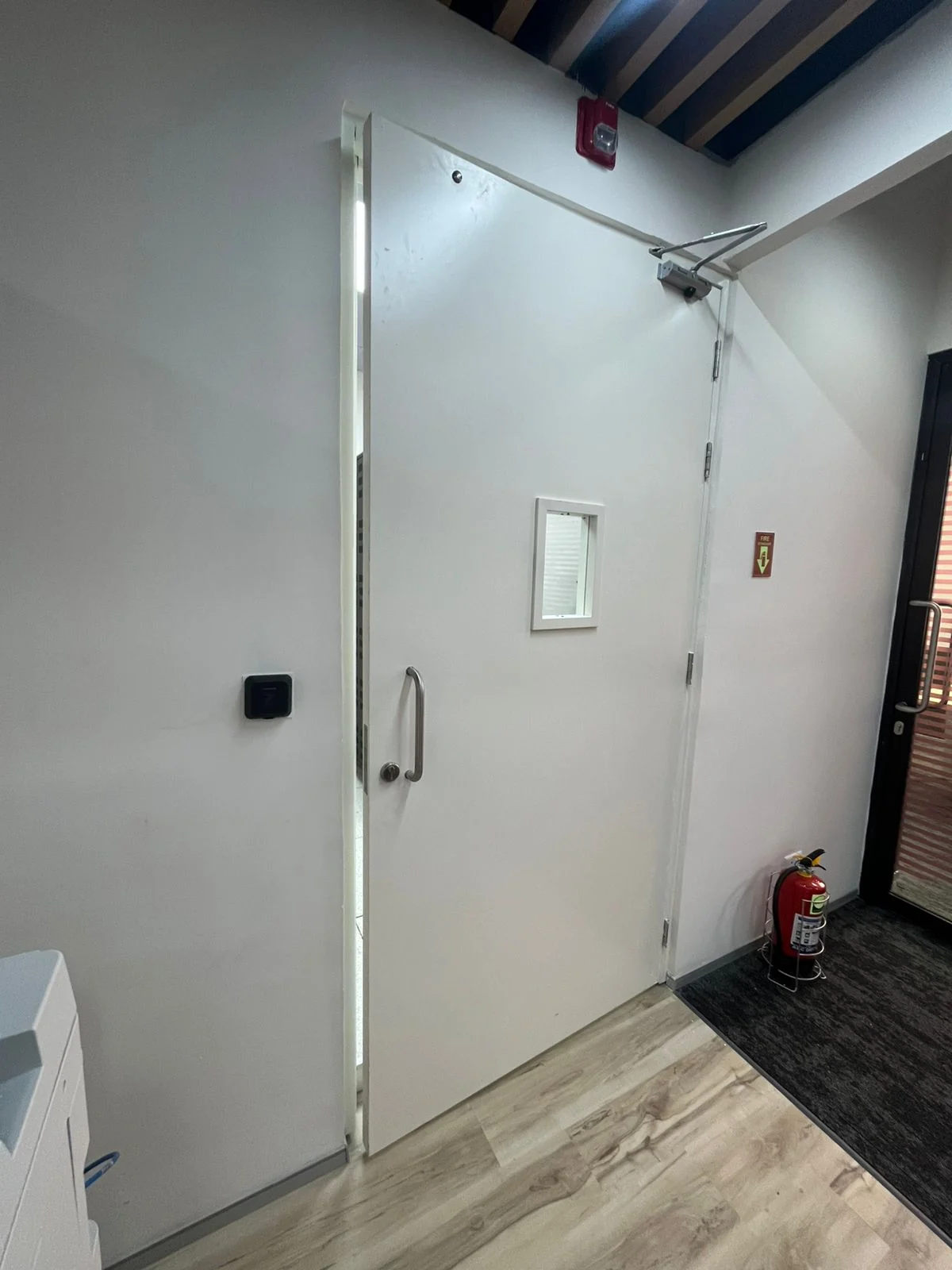 Clean Room Doors